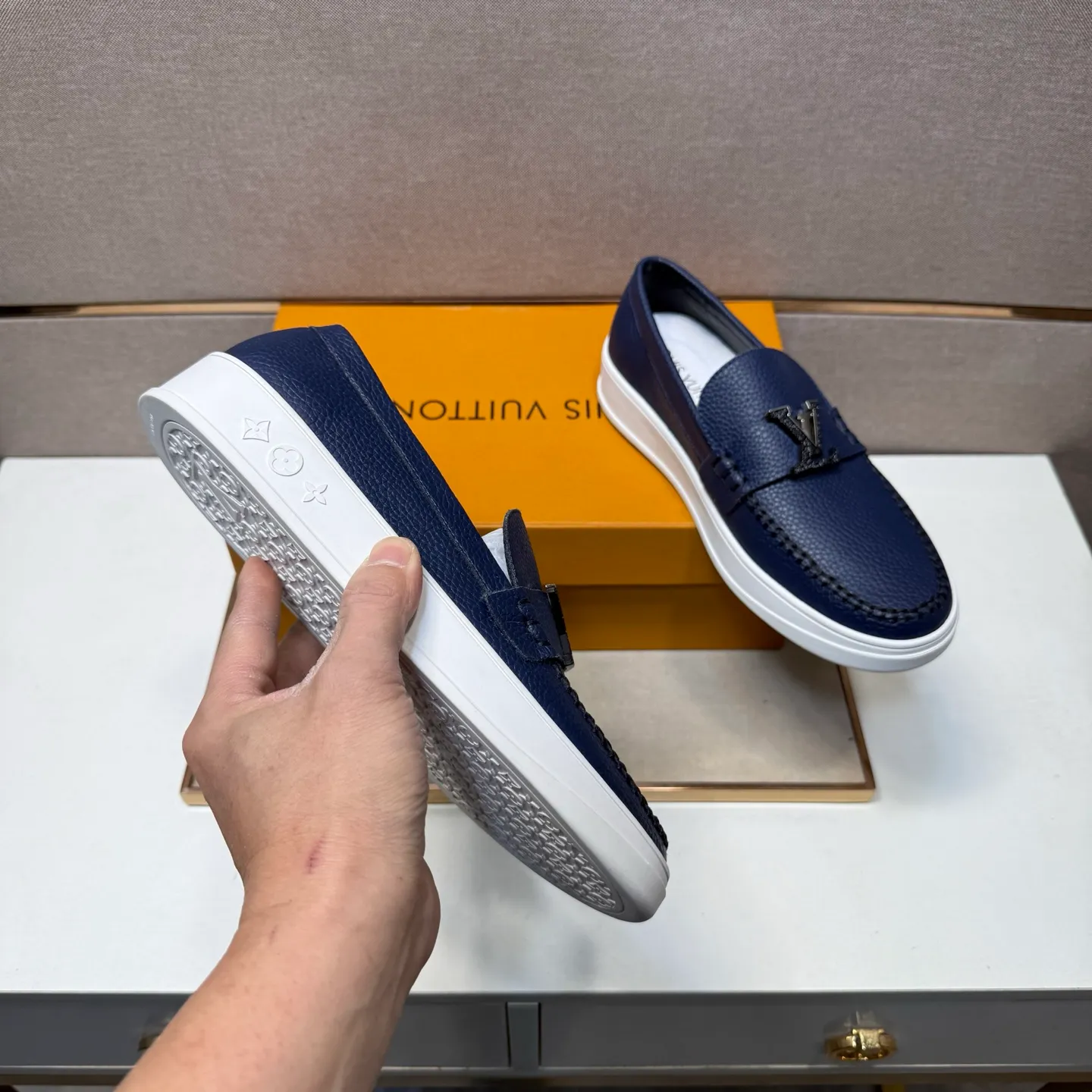 Men's men's shoes 💰pp442【LV～】men's casual shoes 2025z cabinet sales simultaneously 🔶Size: 38-44#️⃣ 🔷3 colors🔜The upper is made of multi-material splicing ➕Genuine leather lining, comfortable and breathable, sole: original comfortable and wear-resistant outsole, ⚠️real thing📱photographed🎬real thing is better📢📢📢